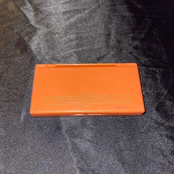 Urban Decay NAKED Petite Heat Eyeshadow Palette - Picture 6 of 6